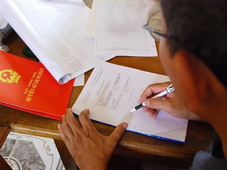 Mua bán nhà đất có sổ đỏ
