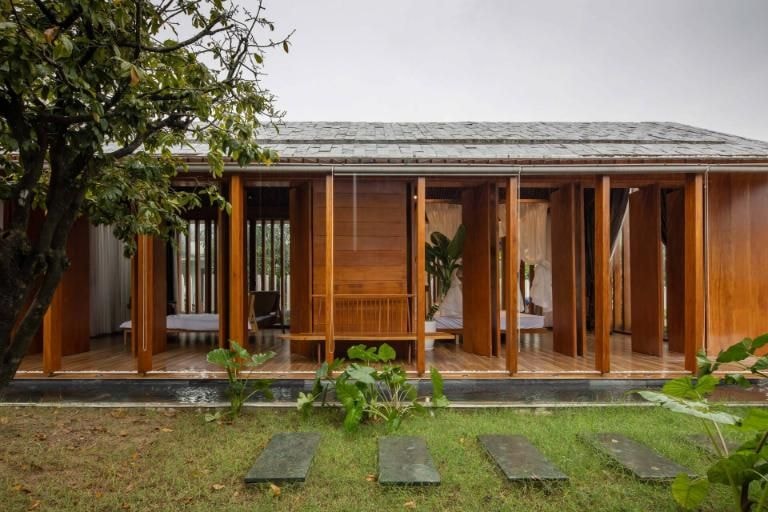 Mua bán nhà gỗ cũ