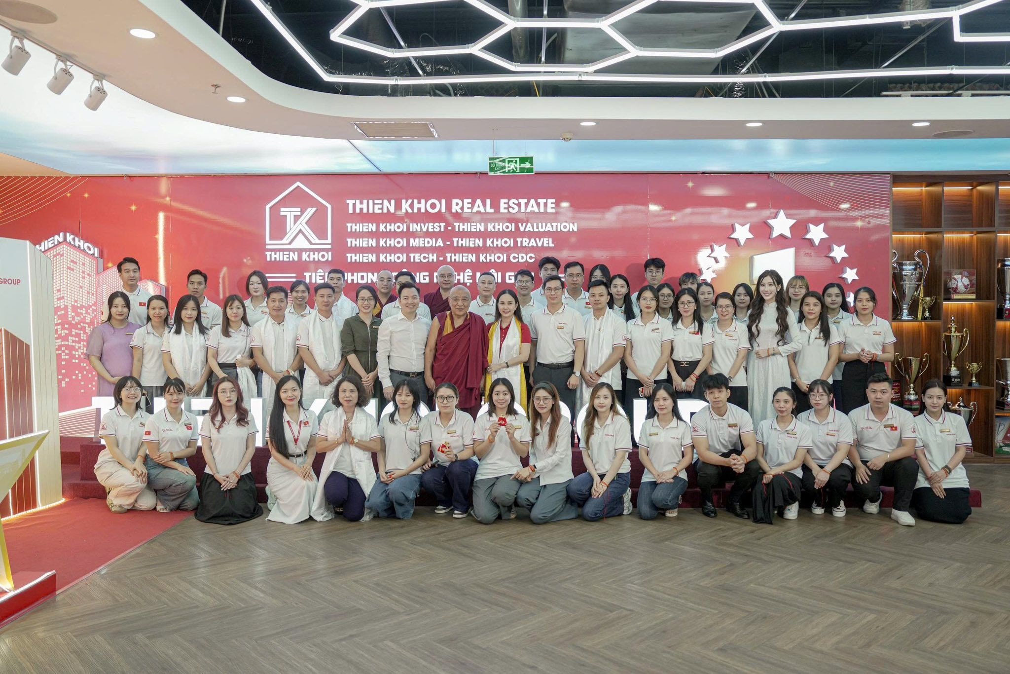 Ảnh kỷ niệm