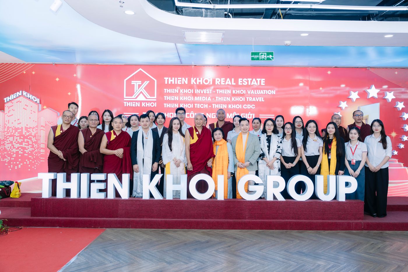 Thiên Khôi Group và đoàn Ngài Rinpoche Neten Tulku Tenzin Gelek