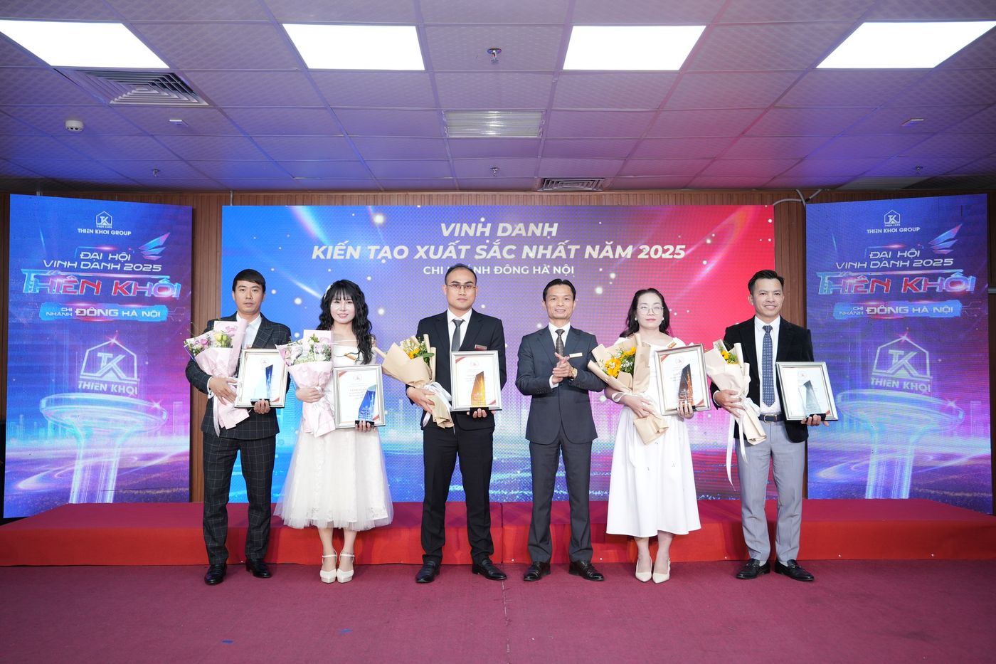 Đại hội vinh danh Đông Hà Nội 2025