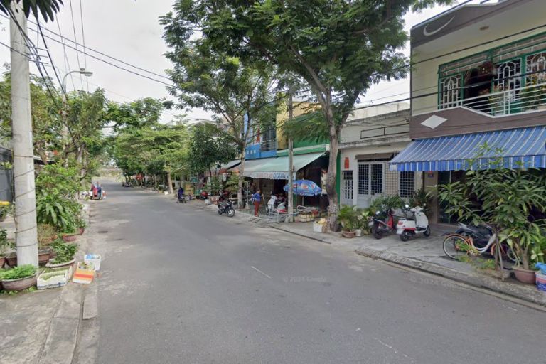 Nhà phố An Mỹ nằm trên tuyến đường yên bình, sạch đẹp và ít xe cộ