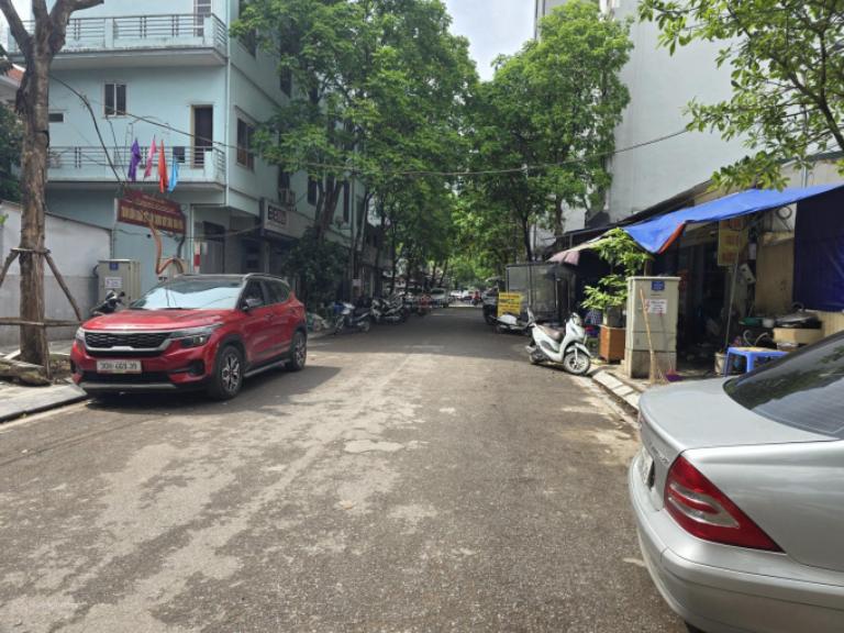 bán nhà mặt đất an dương vương hà nội