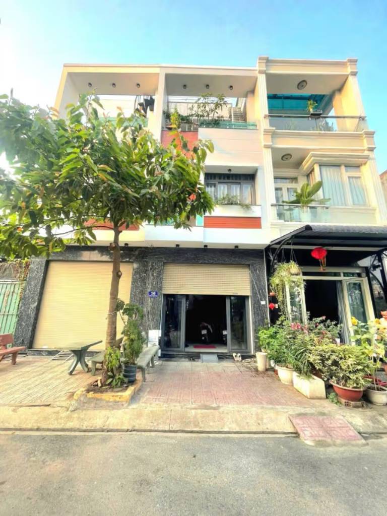 Nhà mặt tiền có tiềm năng kinh doanh đa ngành nghề