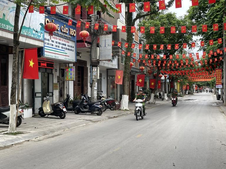 Nhà mặt tiền Bế Văn Đàn, khu vực đông dân cư và buôn bán sầm uất