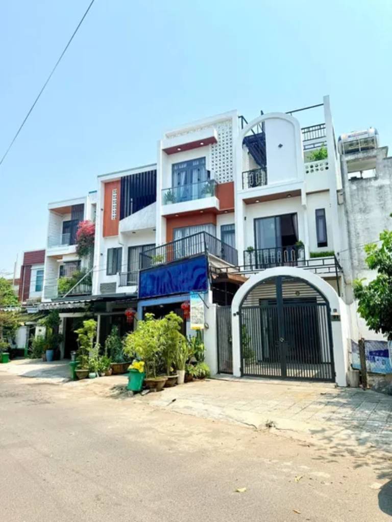 Nhu cầu cho thuê hoặc ở thực cao cao do gần khu công nghiệp và cảng