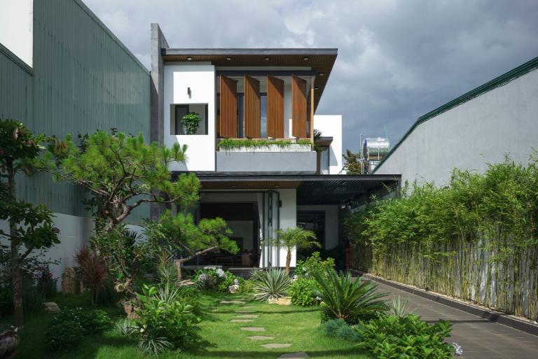 Giải pháp kỹ thuật giúp nhà hướng bất lợi vận hành mát và giữ giá