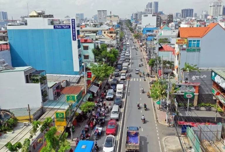 Hệ thống giao thông thuận lợi di chuyển và đồng bộ hạ tầng