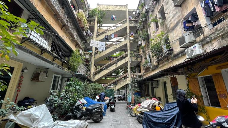 Khu nhà tập thể 8A Ngô Quyền, Hoàn Kiếm 