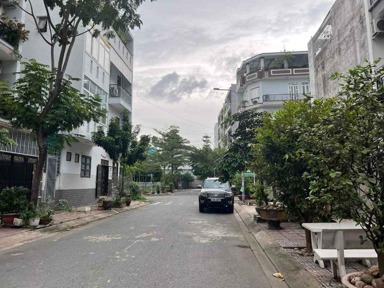 Nhà hiện tại quận Gò Vấp trong khu dân cư yên tĩnh