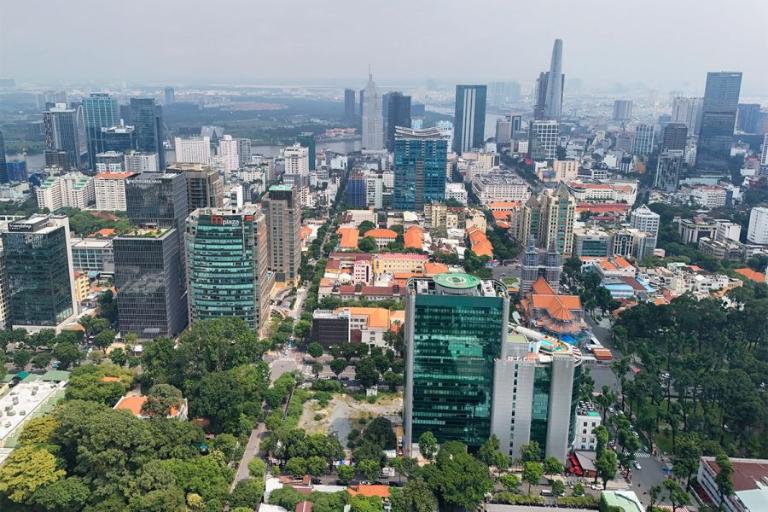 Khu vực trung tâm Vạn Phúc