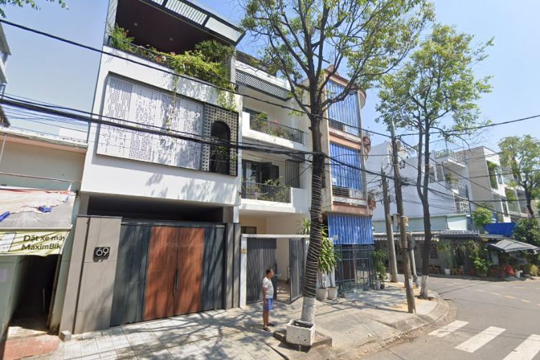 Nhà mặt tiền khu sầm uất, phù hợp vừa ở vừa kinh doanh