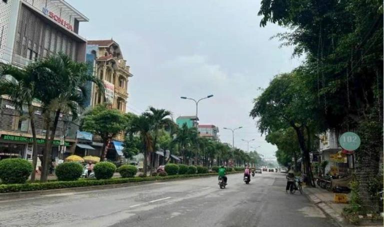 Nhà mặt phố chùa Thông