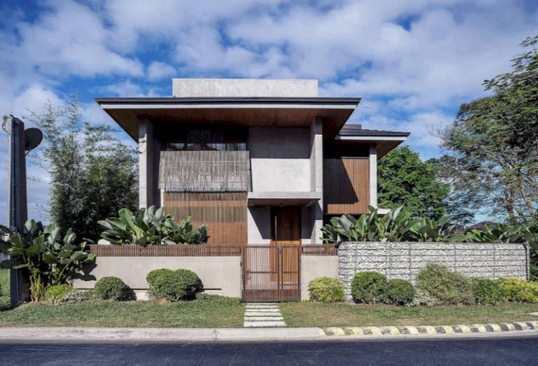 Sử dụng lam che nắng để giảm nhiệt và chống chói