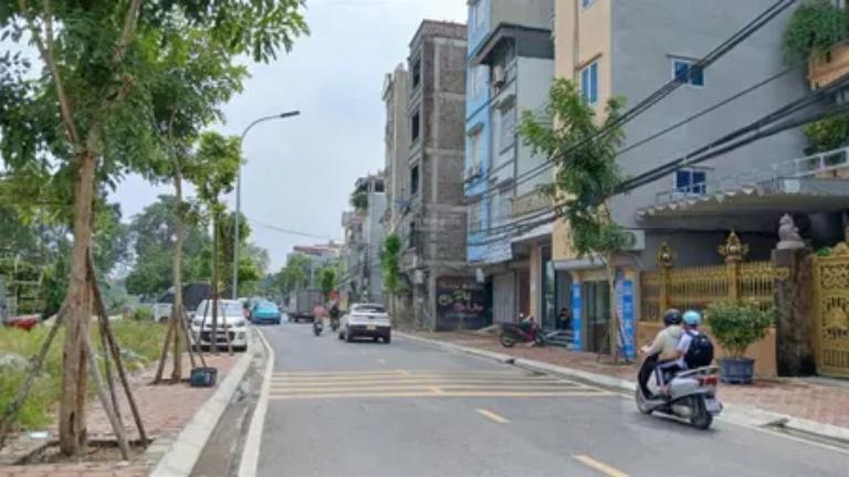 Mua bán nhà tại Hữu Hòa