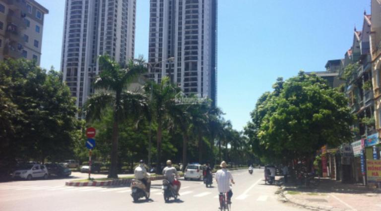 Nên cân nhắc gì khi mua nhà Yên Phúc