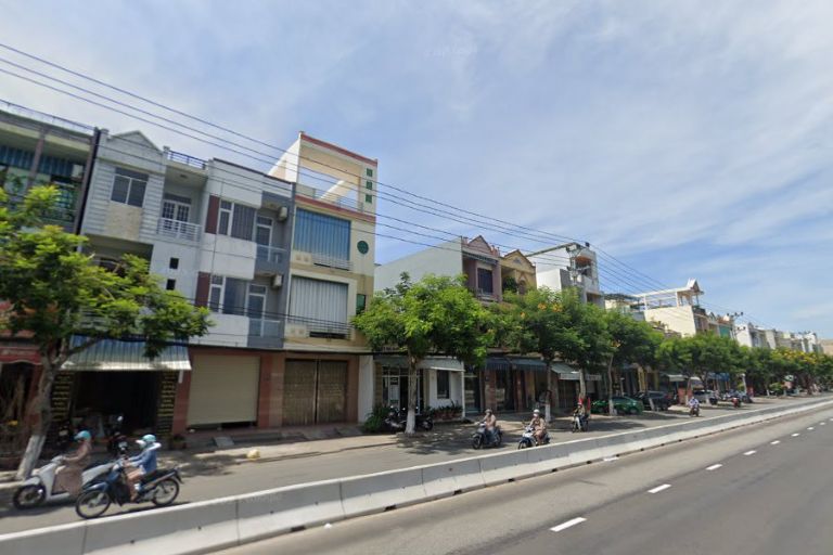 Nhà mặt tiền nhiều tầng kết hợp kinh doanh đa năng