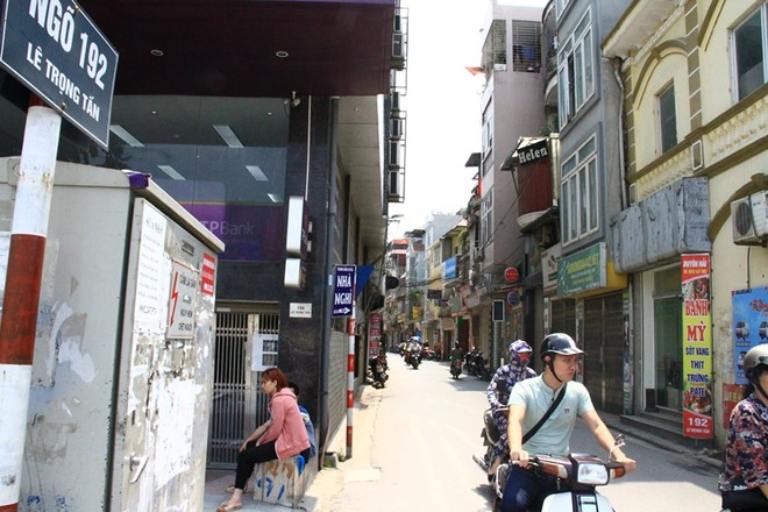 Ngõ 192 Lê Trọng  Tấn lưu lượng người qua lại động
