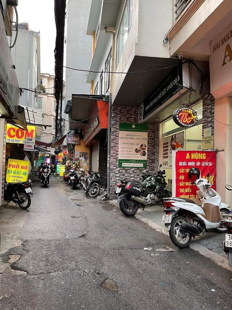 Ngõ 322 giao thông và tiện ích đầy đủ, tiện lợi