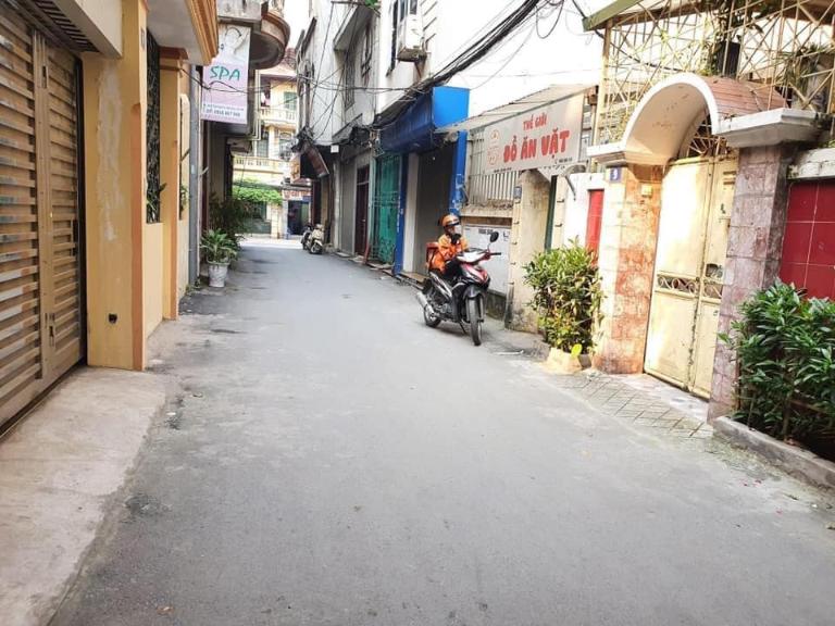 Nhà ở Trung Kính, Cầu Giấy giá 5 tỷ