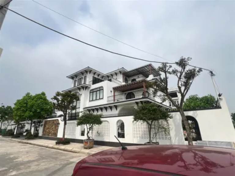 Nhà biệt thự mới xây tại Đan Phượng, Hà Nôi