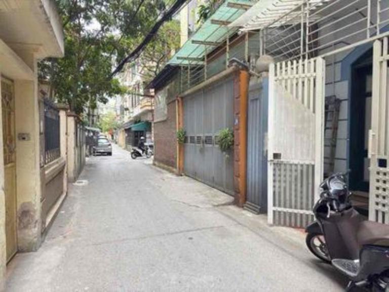 Nhà cấp 4 trong ngõ quận Thanh Xuân có giá cả hợp lý