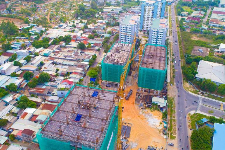 Kiểm tra thông tin quy hoặc và địa giới khu muốn mua