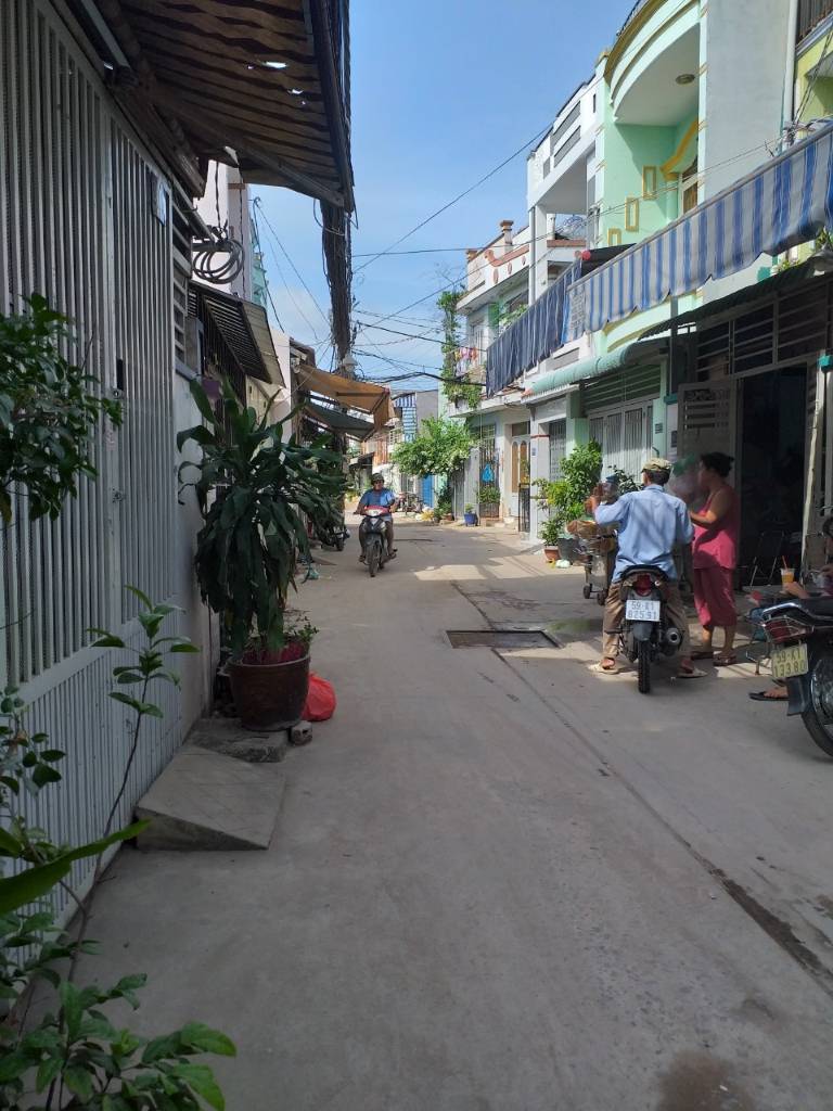 Nhà hẻm yên tĩnh có đầu đủ tiện ích sinh hoạt đời sống