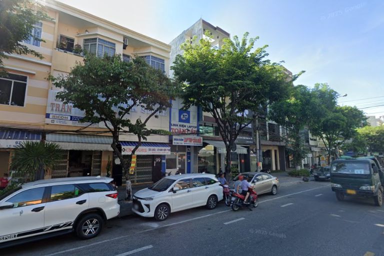 Nhà mặt tiền 2 đến 3 tầng kinh doanh đa năng các tiện ích