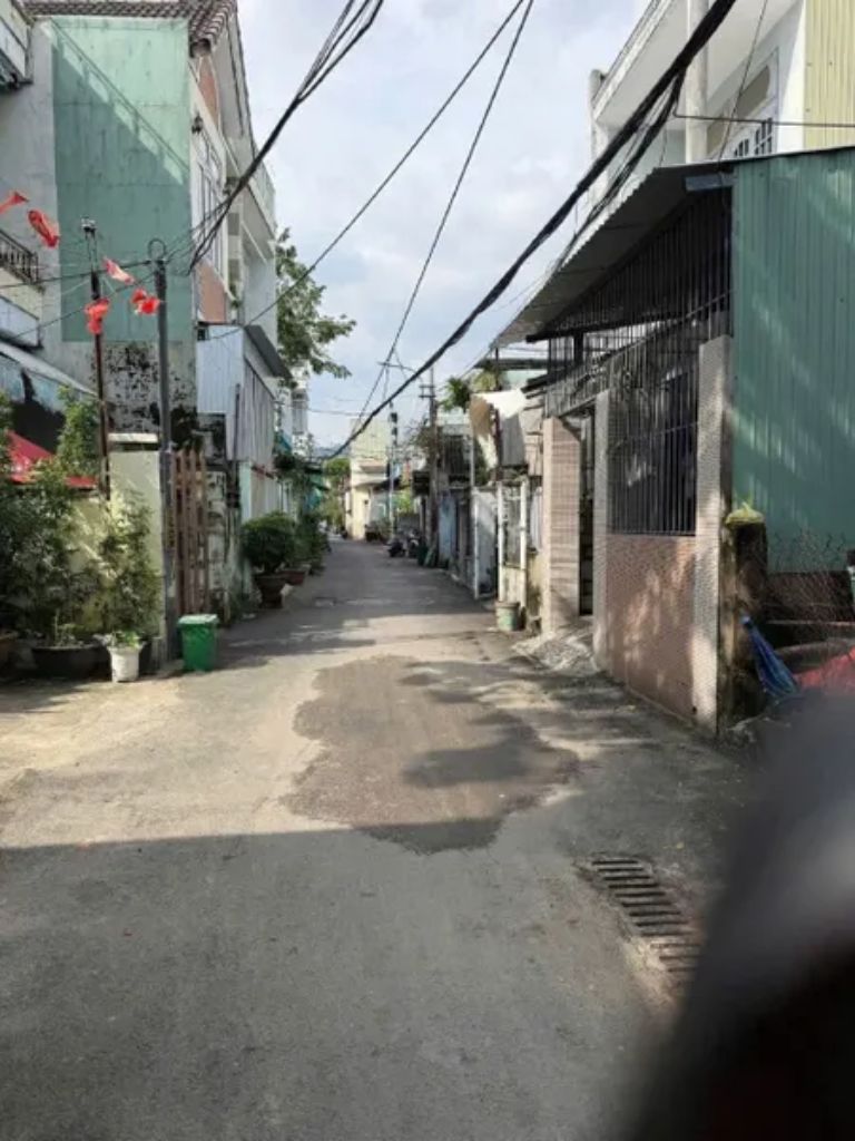Nhà trong kiệt xe máy phù hợp gia đình nhỏ tìm nơi ở ổn định