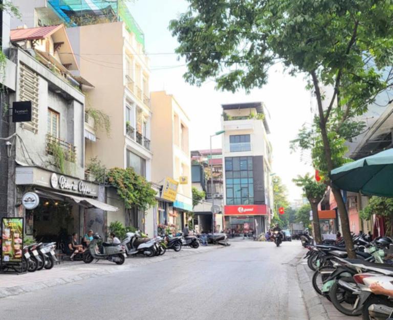 Nhà mặt ngõ kinh doanh ở phường Đội Cấn