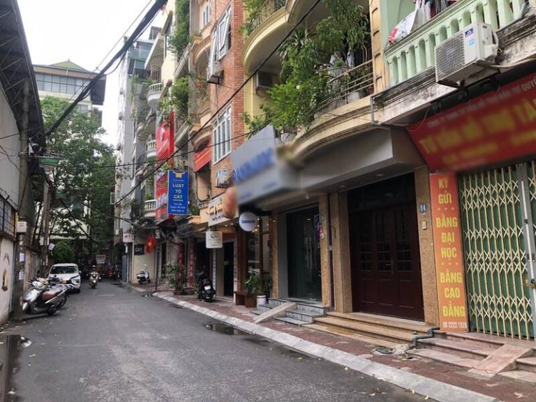 Nhà mặt ngõ kinh doanh tại quận Cầu Giấy
