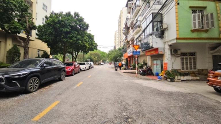 Nhà mặt phố kinh doanh được tại khu vực Lâm Hạ