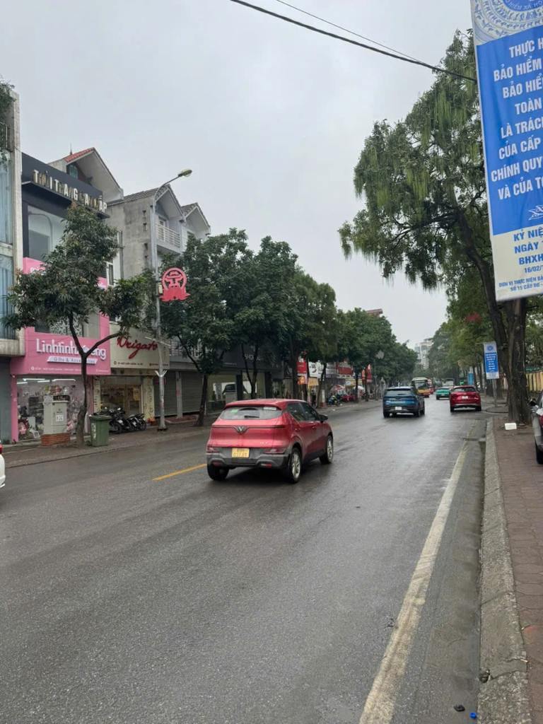 Nhà mặt phố Ngỗ Xuân Quang, Trâu Quỳ