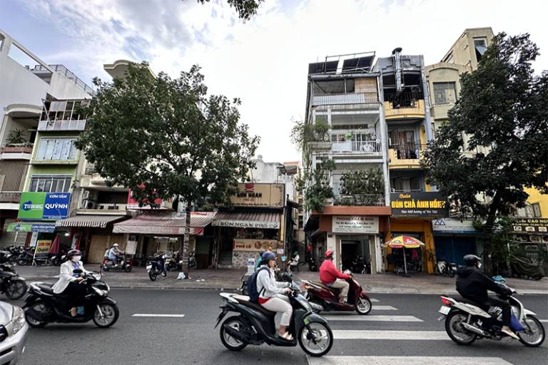 Nhà mặt phố trục đường lớn có phân khúc giá trị cao