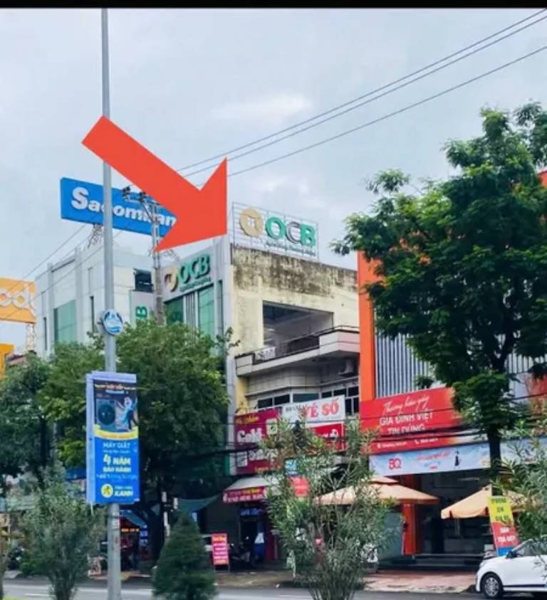 Nhà mặt tiền giao thông thuận tiện kinh doanh