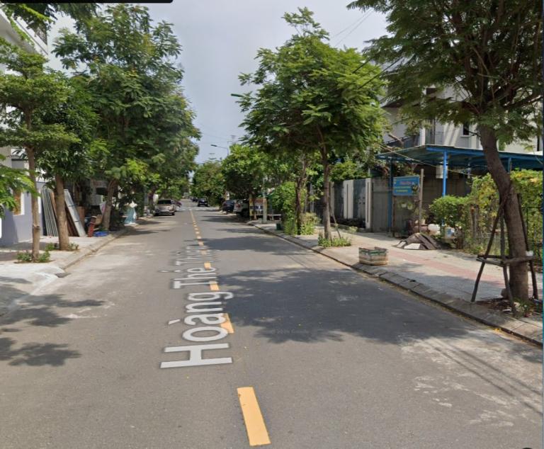 Nhà mặt tiền kinh doanh kết hợp ở thuận tiện di chuyển