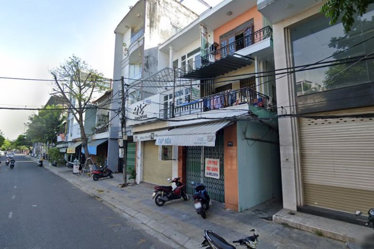 Nhà đẹp mặt tiền thích hợp mở văn phòng, cửa hàng hoặc cho thuê