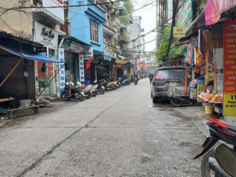 Nhà ngõ 333 Phúc Tân tiện ích đầy đủ