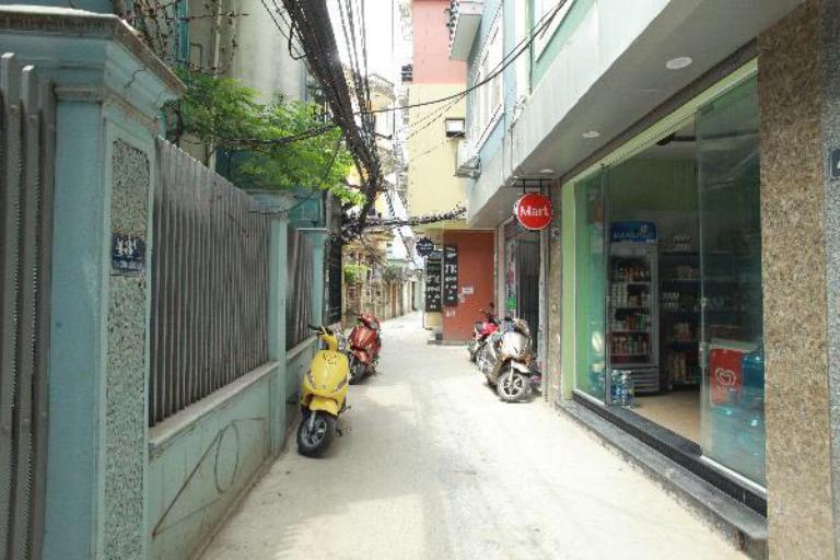 Nhà ngõ đường Cầu Giấy - Vị trí vàng kết nối các khu vực