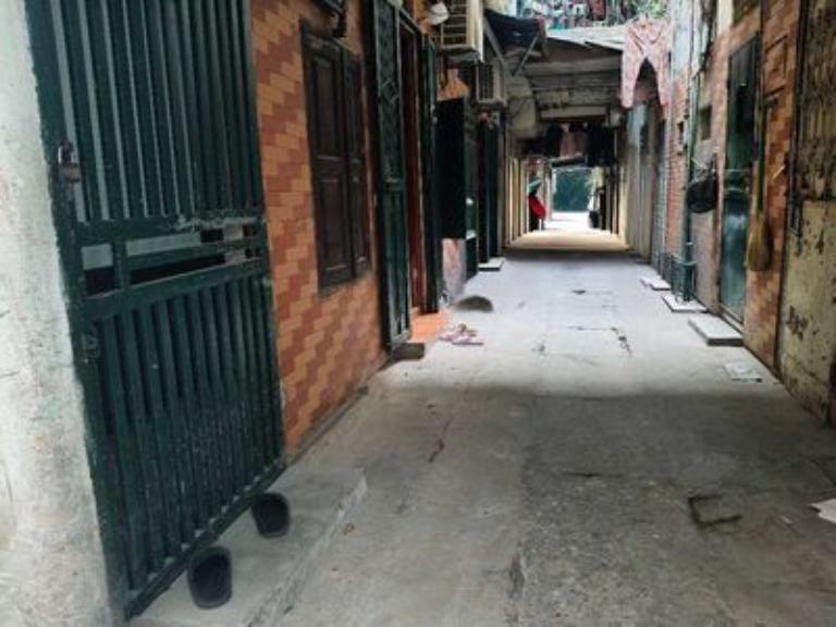 Nhà ngõ nhỏ, lối đi hẹp tại quận Hoàn Kiếm