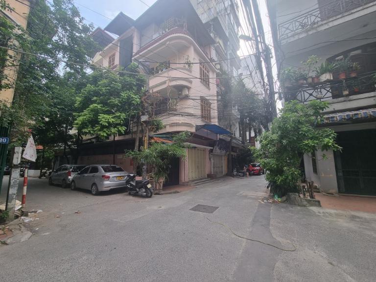 Nhà ở Trần Quang Diệu, Đống Đa