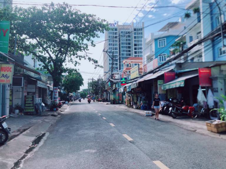 Nhà ven song Sài Gòn có đáng đầu tư hay không