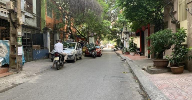 Ngõ rộng tại Nguyễn Chí Thanh, giao thông thuận tiện