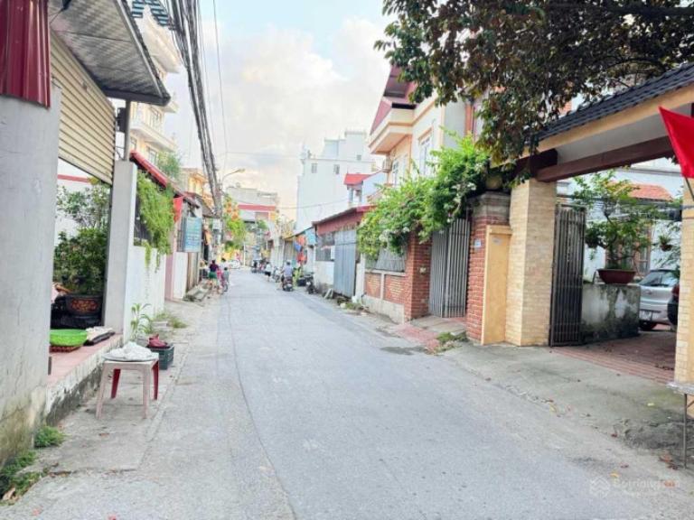 Nhà thôn Phương Trạch, Vĩnh Trạch