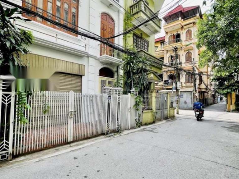 Nhà phố Trích Sài ngõ ô tô thuận tiền di chuyển