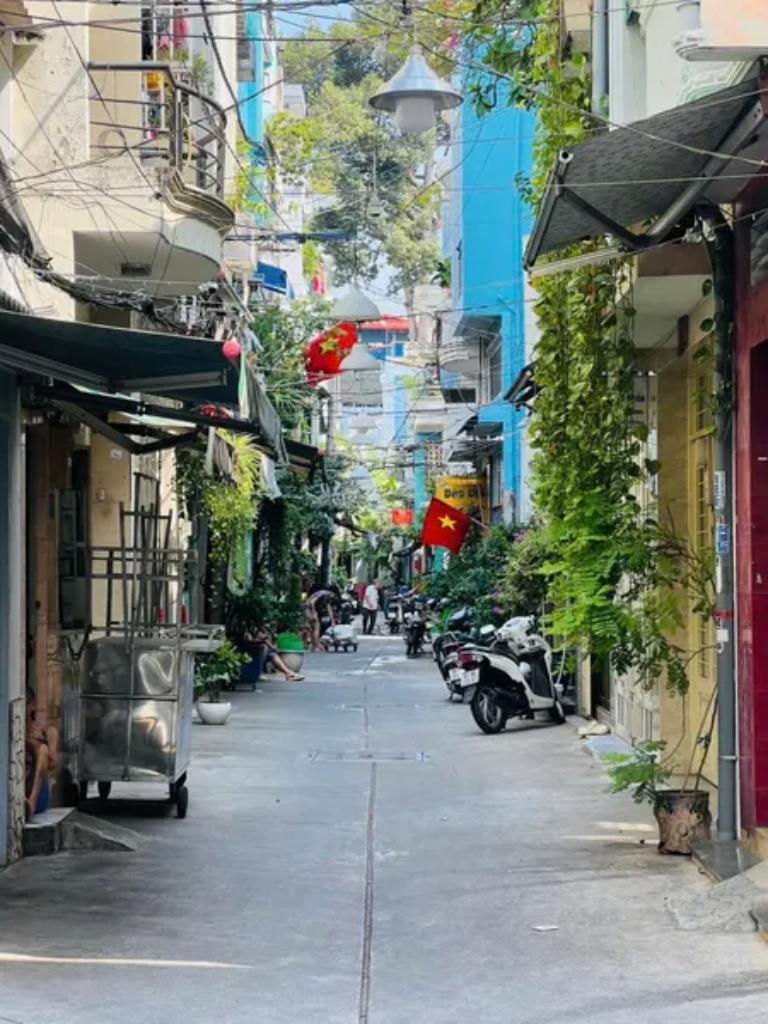 Nhà trong ngõ thông thoáng, dân cư yên tĩnh