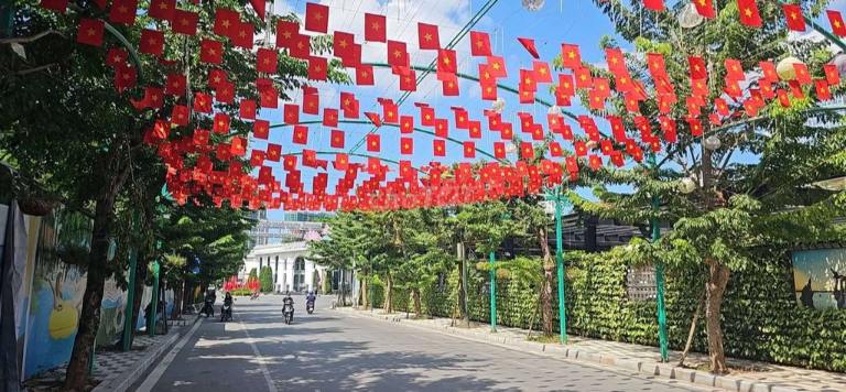 Nhà tuyến đường nội khu phường Nhật Tân, Tây Hồ rộng rãi