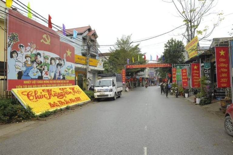 Nhịp sống năng động tại trung tâm huyện Thạch Thất