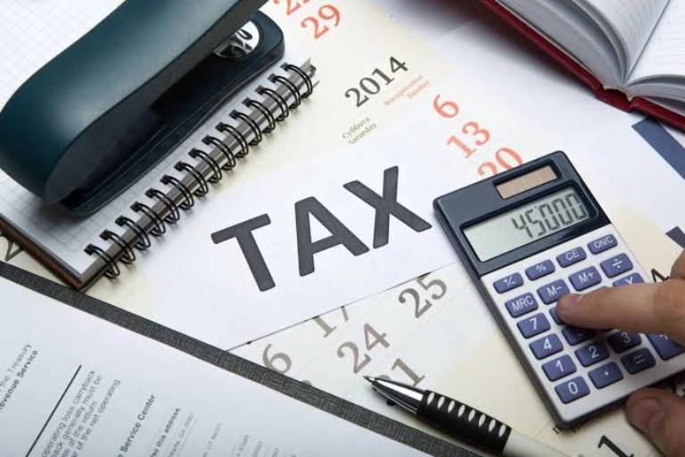 Tính tổng các thửa đất xem có vượt quá giới hạn không